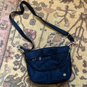 Lululemon 5L Festival Bag